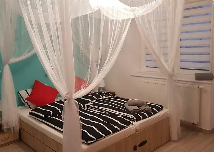 Andrus Rum i privatbostad *