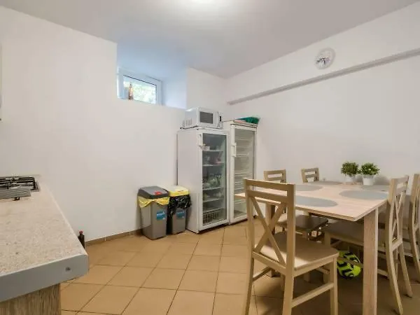 Andrus Rum i privatbostad *